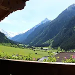 Ferienheim Gasteig * نيوستيف ام ستوبيتا